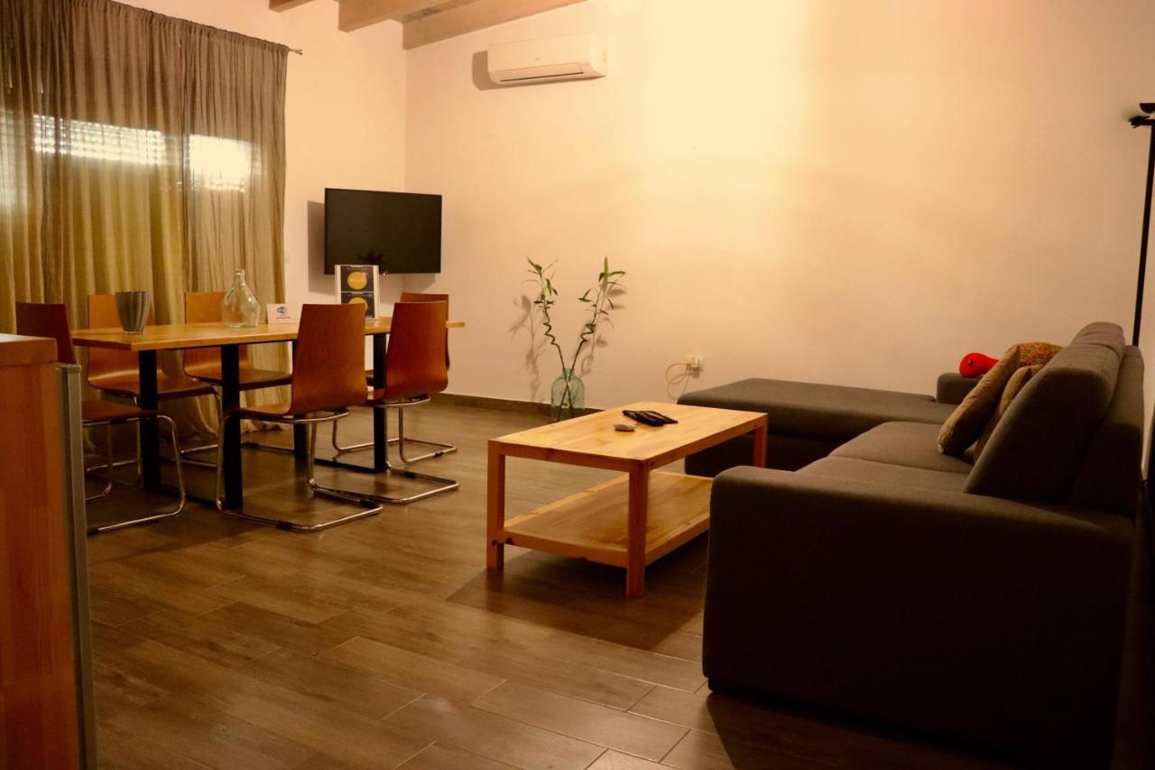 Zea Apartments Himare Buitenkant foto